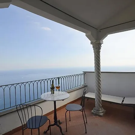 Sleeps 5 Wifi Appartement