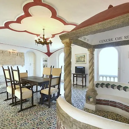 Sleeps 5 Wifi *