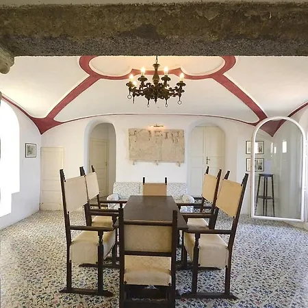 Sleeps 5 Wifi Appartement *